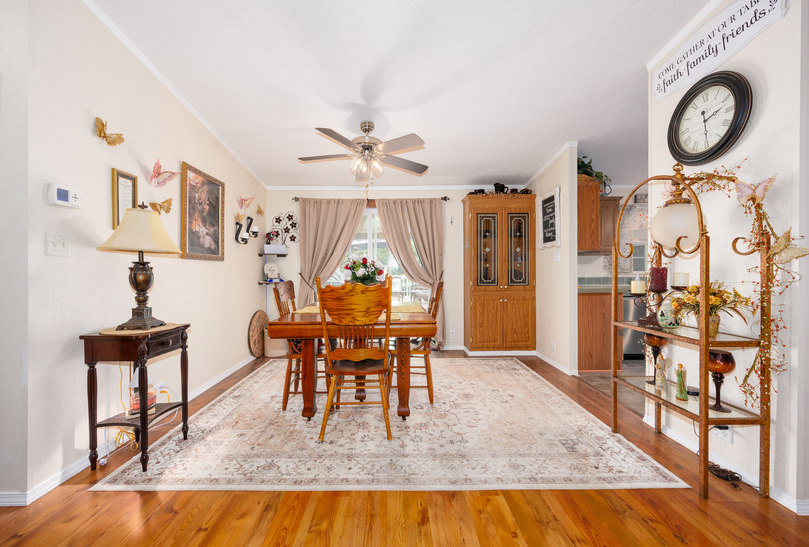 572 Gerrish Road Patoka, IL 62875 - Photo 11 of 51 Gallery Image 11