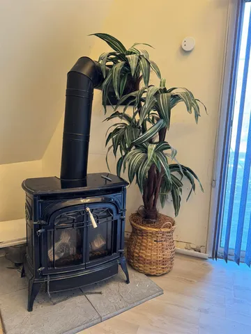 $149,900 | 4351 Highway 11, Chester, VT 05143