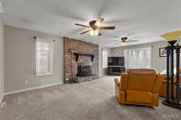 $249,900 | 708 Harvard Drive, Scott City, MO 63780