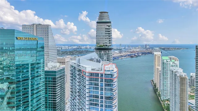$4,975,000 | 200 Biscayne Blvd Way, Unit PH5402, Miami, FL 33131
