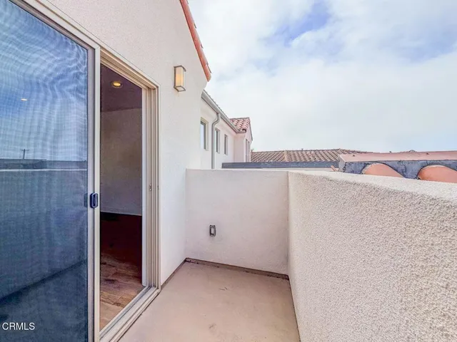 a view of a walk in closet