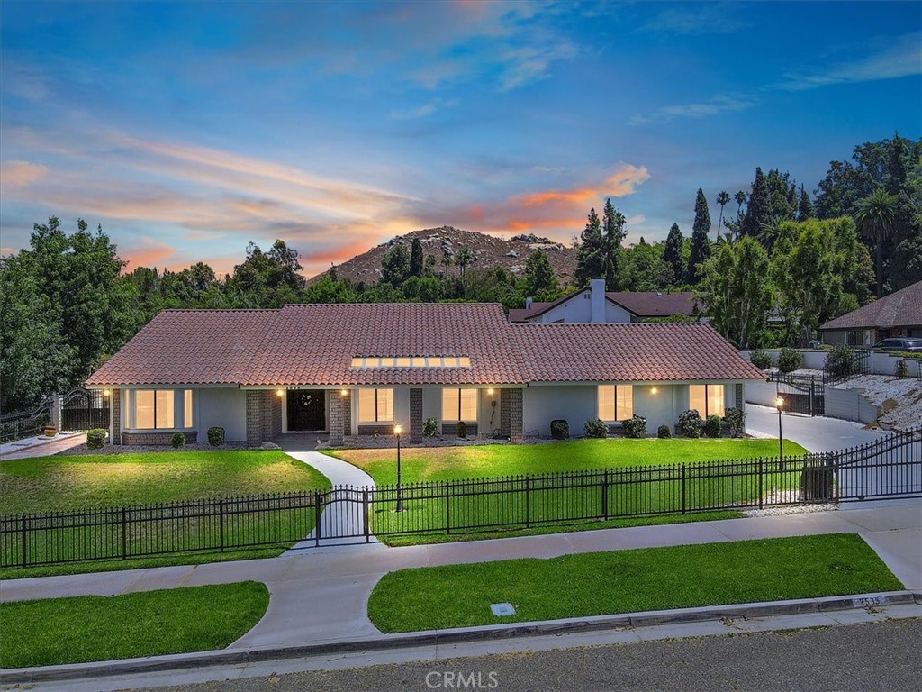 2535 Amy Way Riverside, CA 92506 - Photo 1 of 1 a view of a yard in front of a house