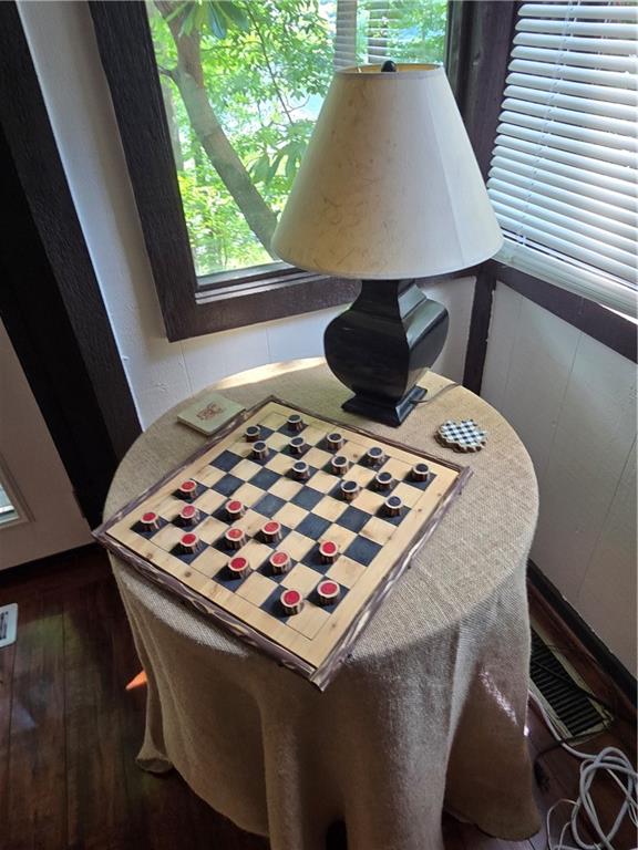 34 Sconti Ridge, Unit 405 Jasper, GA 30143 - Photo 3 of 14 a bedroom with a bed and a stove