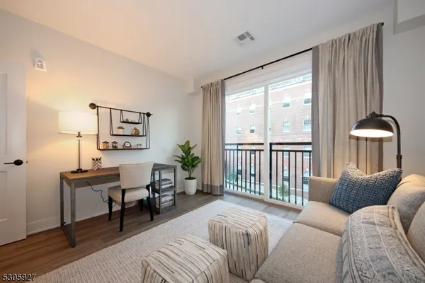 $7,995 | 30 Court Street, Morristown, NJ 07960