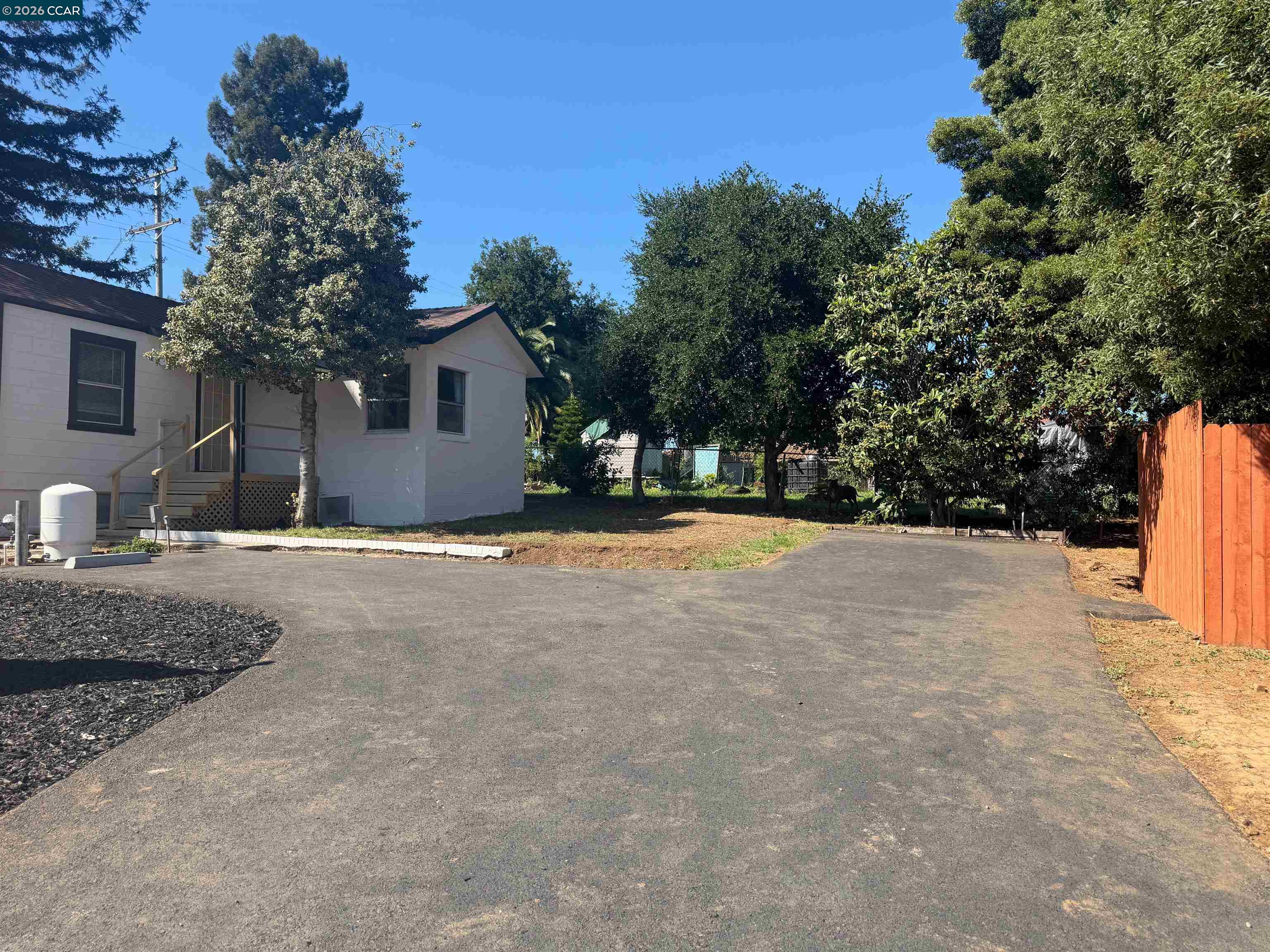 451 Maple Avenue Vallejo, CA 94591 - Photo 2 of 39