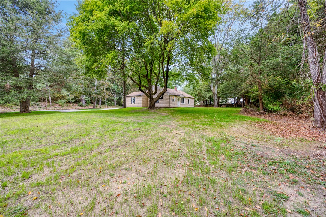 44 Chestnut Hill Road Glocester, RI 02814 - Photo 21 of 24