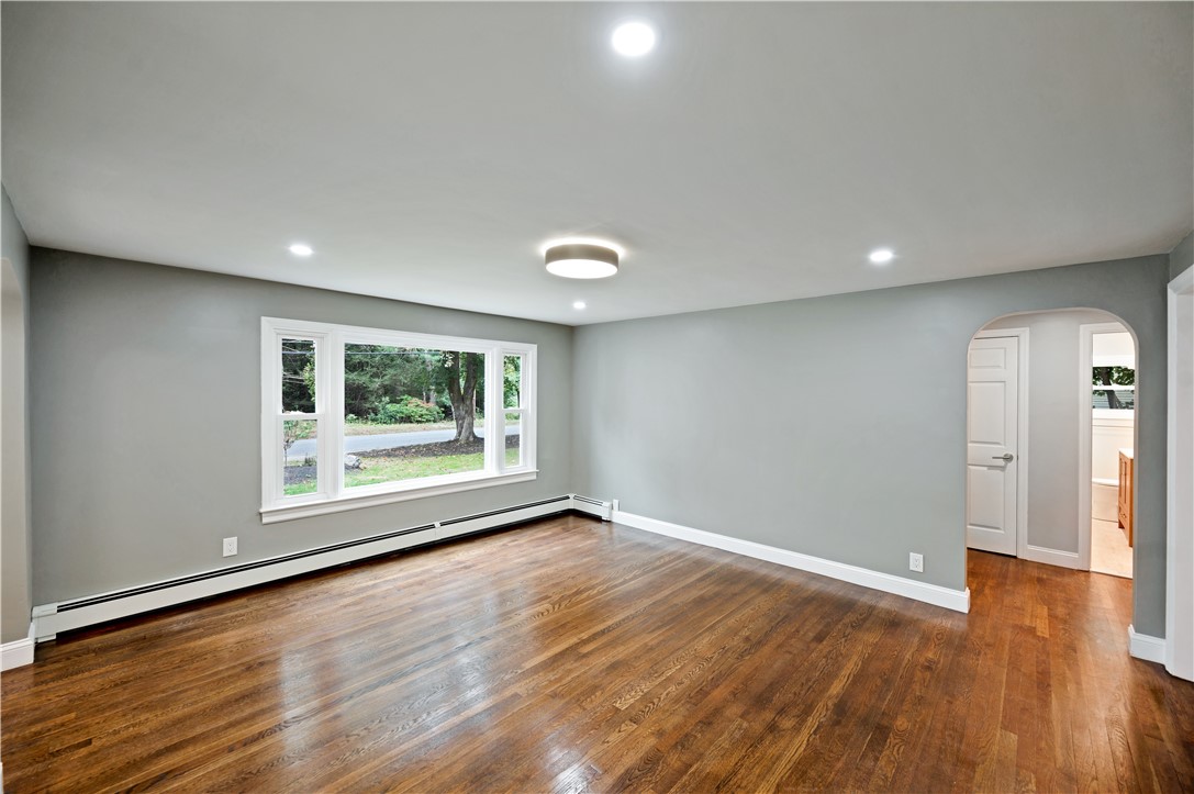 44 Chestnut Hill Road Glocester, RI 02814 - Photo 10 of 24