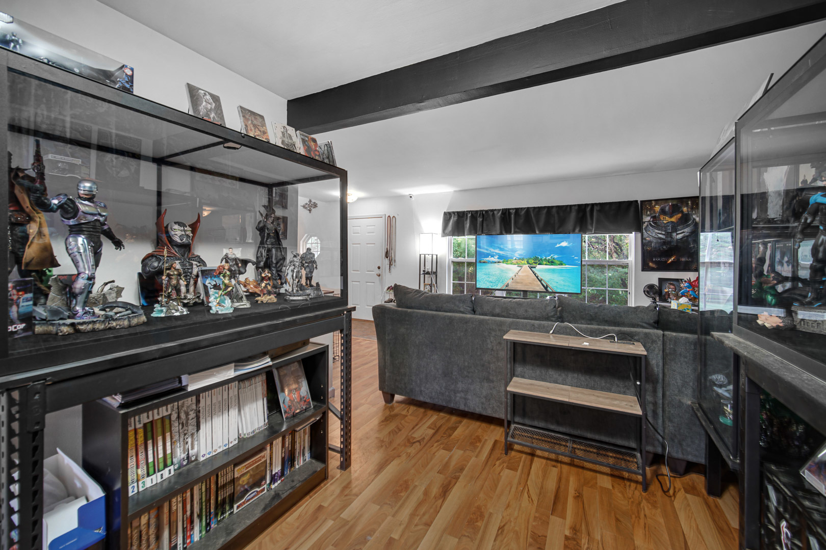 763 Highview Court Antioch, IL 60002 - Photo 3 of 17