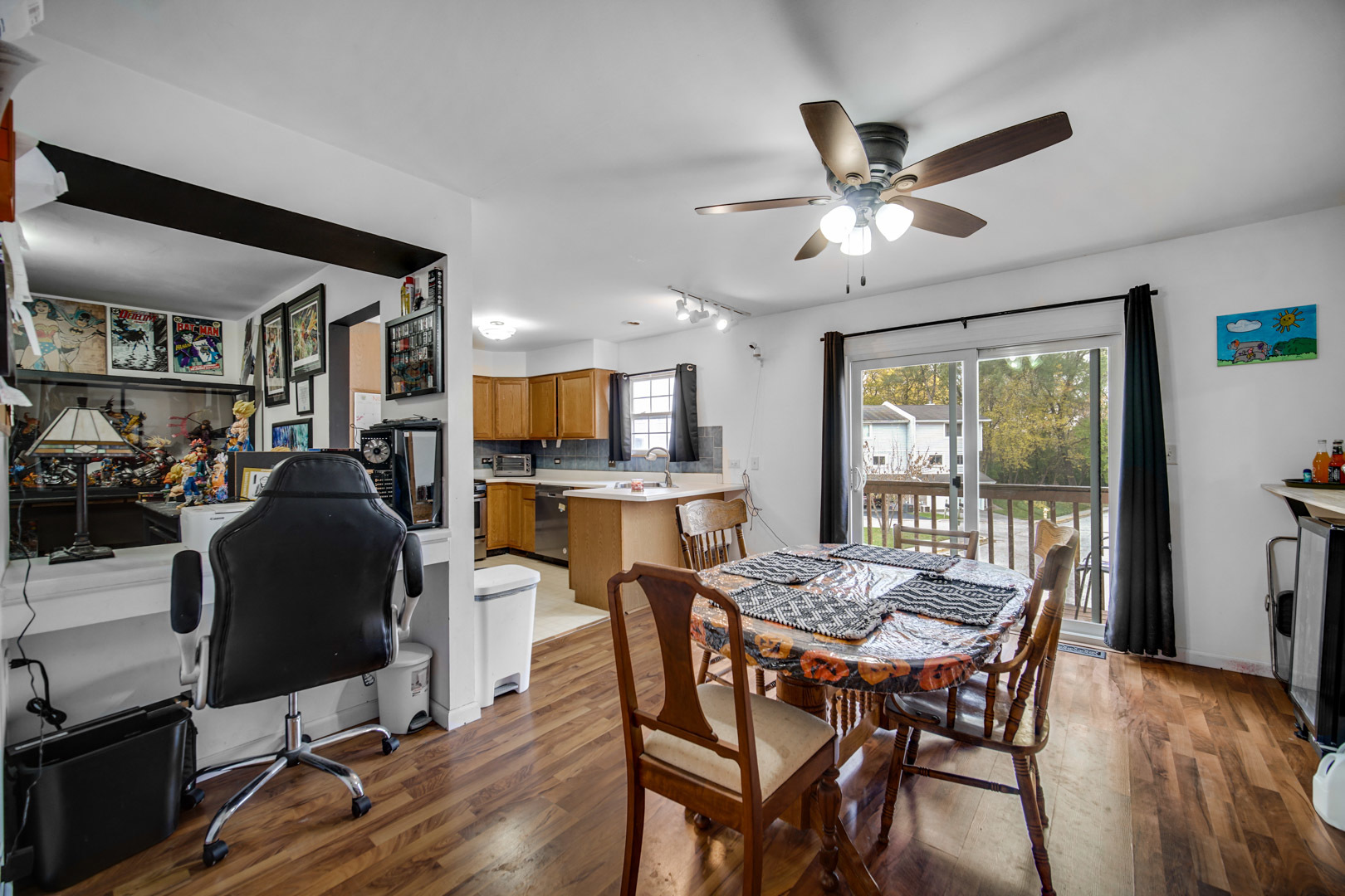 763 Highview Court Antioch, IL 60002 - Photo 6 of 17