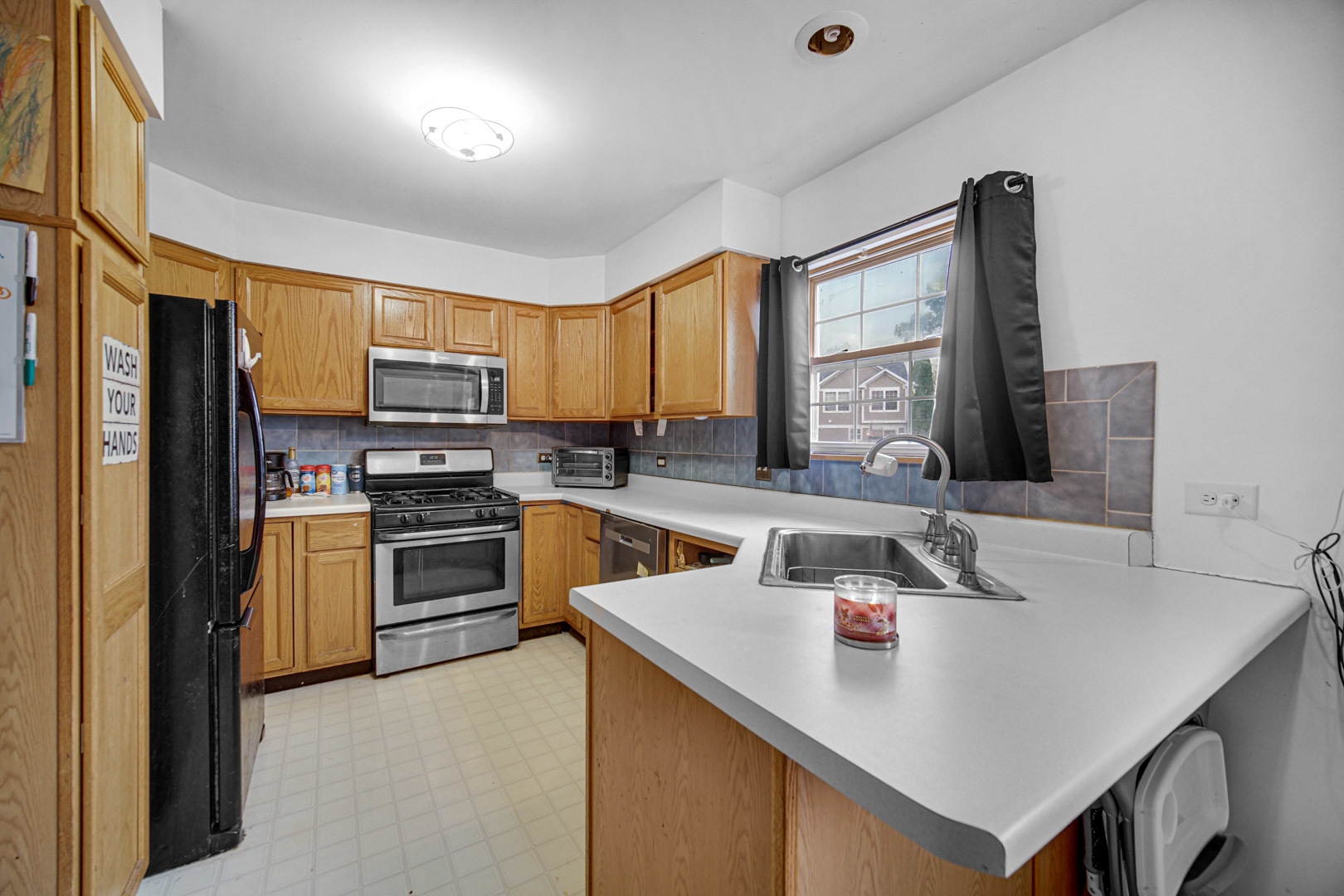 763 Highview Court Antioch, IL 60002 - Photo 7 of 17