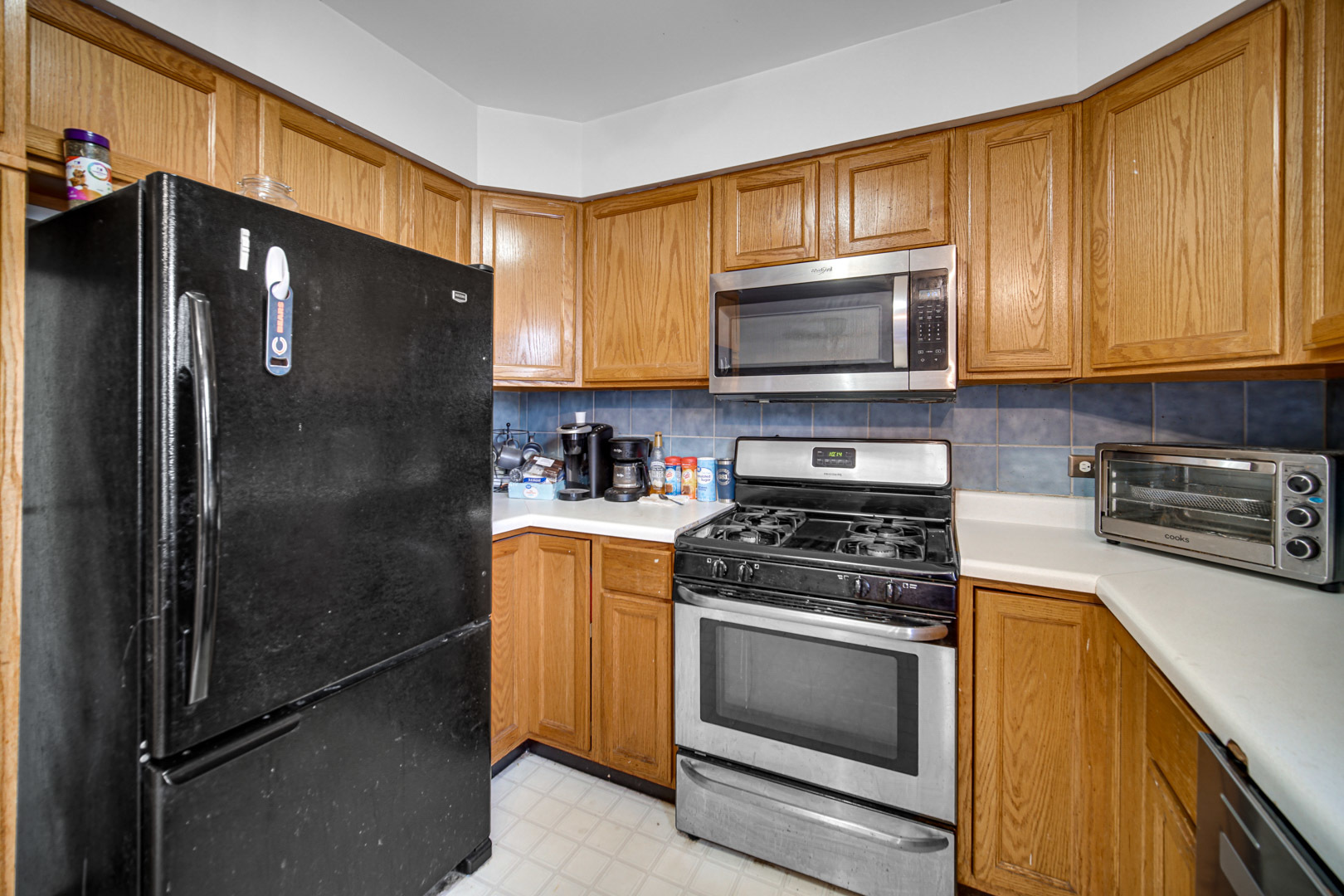 763 Highview Court Antioch, IL 60002 - Photo 8 of 17