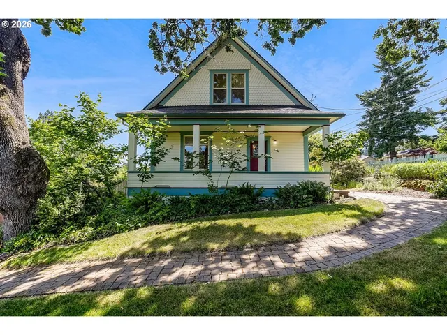 $675,000 | 1005 Reserve Street, Silverton, OR 97381