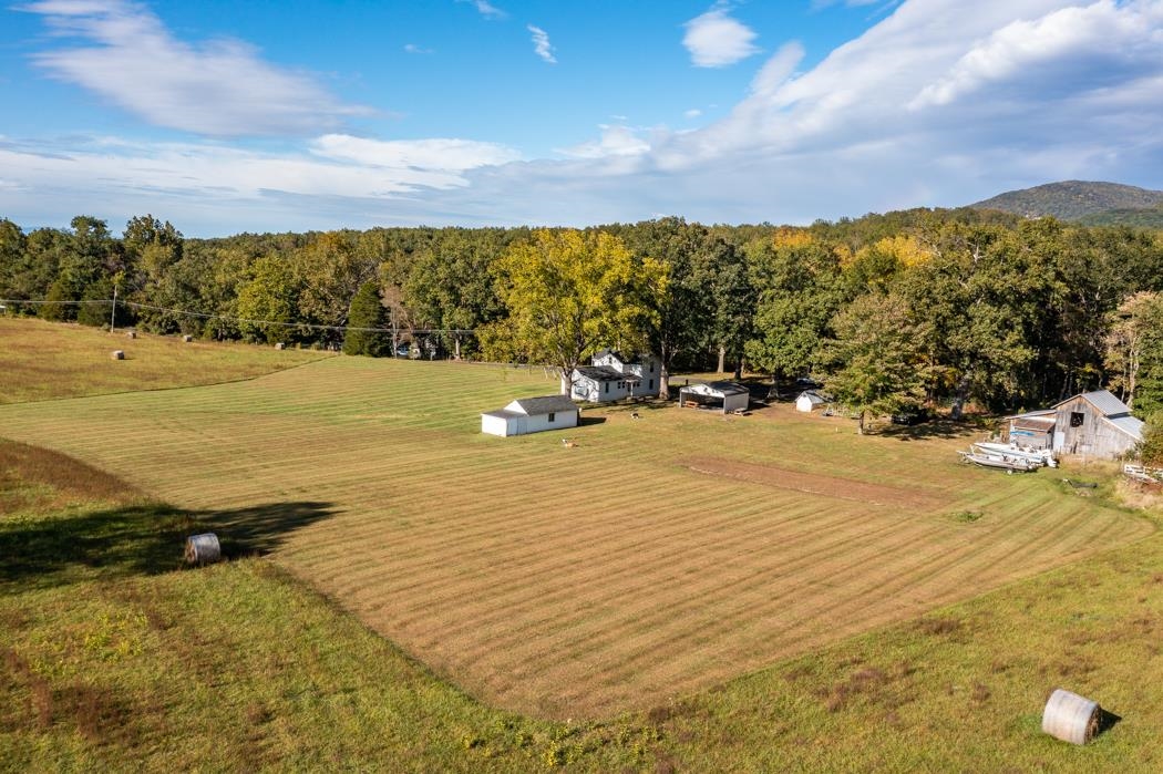 507 Sandy Ridge Road Waynesboro, VA 22980 - Photo 9 of 73 Gallery Image 9