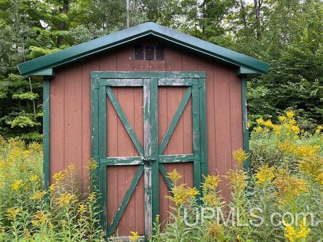 828 North County Road Wakefield, MI 49968 - Photo 30 of 34