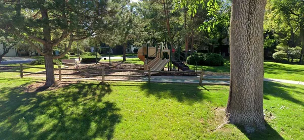 $679,500 | 621 East Grove Street, Arlington Heights, IL 60005