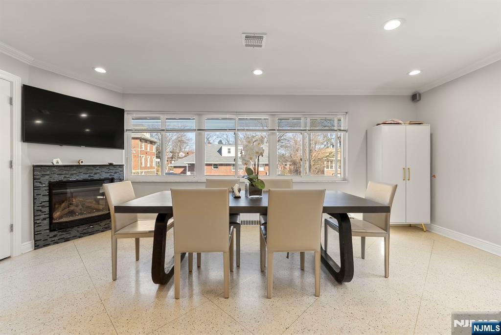 1070 Cumbermeade Road Fort Lee, NJ 07024 - Photo 12 of 38