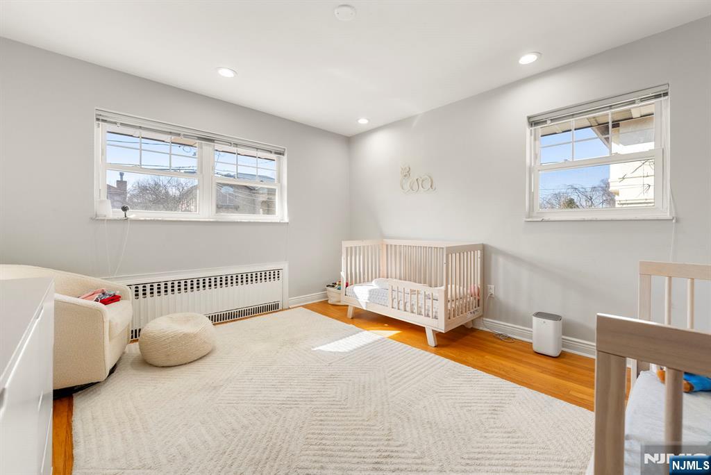 1070 Cumbermeade Road Fort Lee, NJ 07024 - Photo 14 of 38