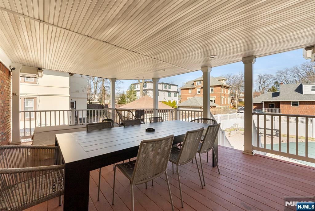 1070 Cumbermeade Road Fort Lee, NJ 07024 - Photo 30 of 38