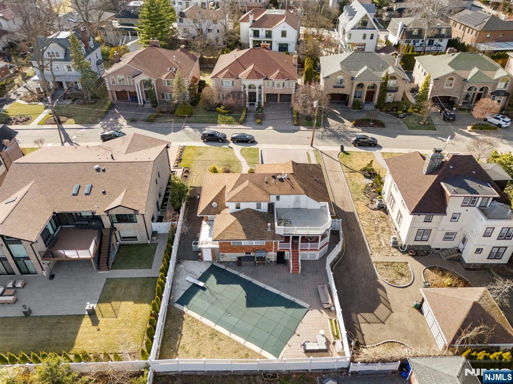 1070 Cumbermeade Road Fort Lee, NJ 07024 - Photo 34 of 38