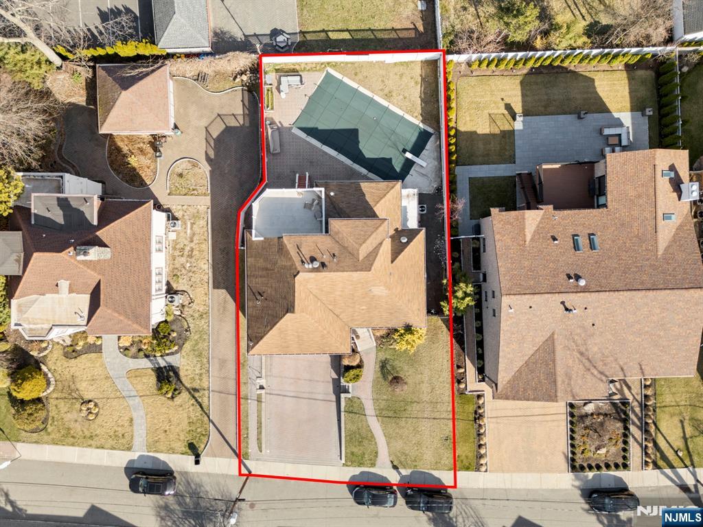 1070 Cumbermeade Road Fort Lee, NJ 07024 - Photo 35 of 38