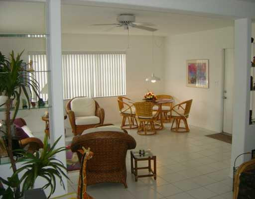 3208 Colony Club Road, Unit 3 Pompano Beach, FL 33062 - Photo 8 of 8 Living Room