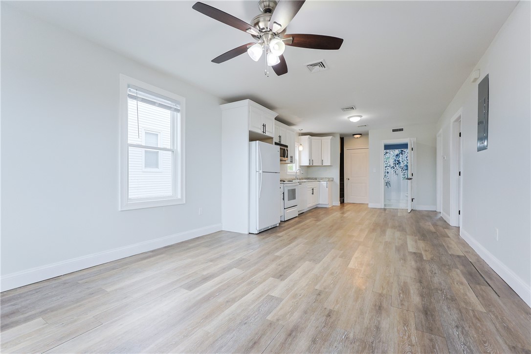 214 Silver Spring Street, Unit 1 Providence, RI 02904 - Photo 11 of 25 Gallery Image 11