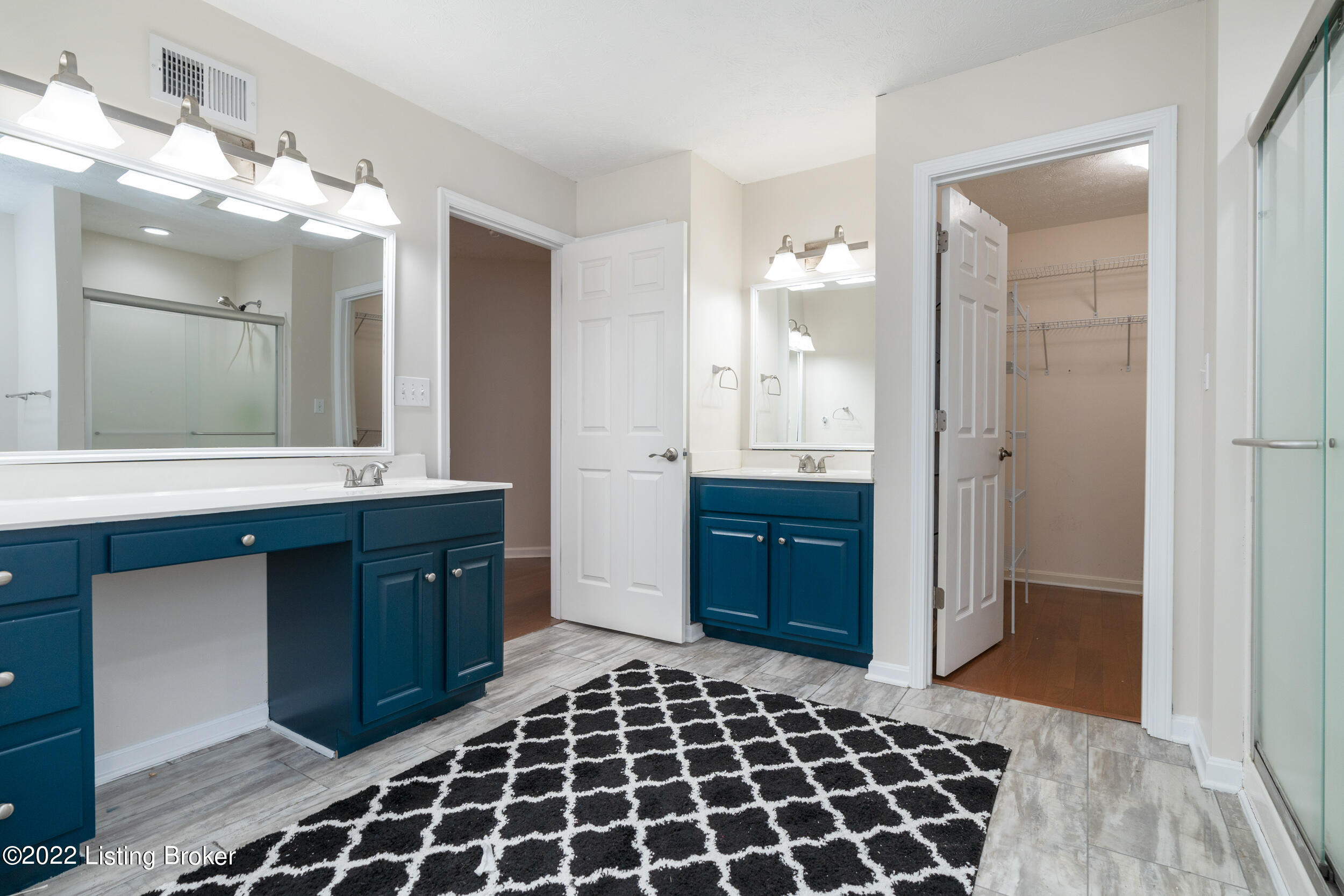 10203 Vantage Road Louisville, KY 40299 - Photo 23 of 45 10203 Vantage Road-32