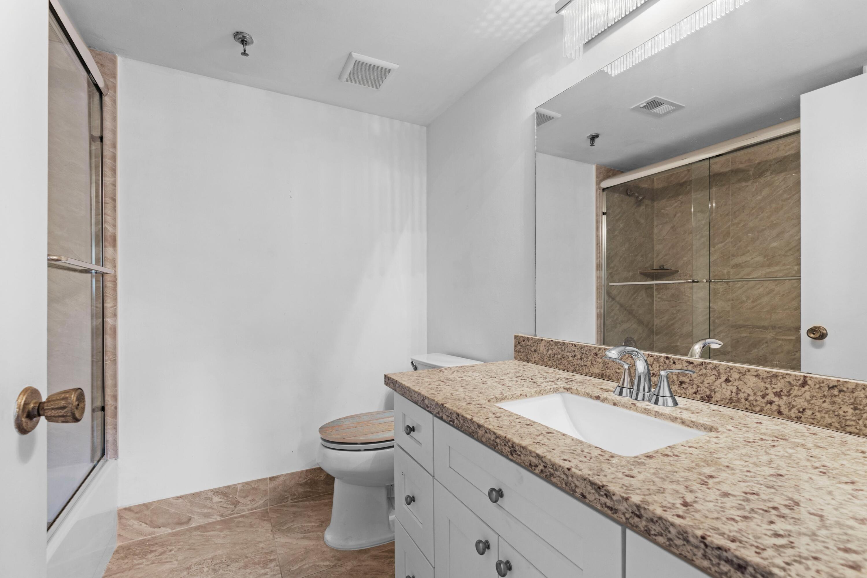 9170 Southwest 14th Street, Unit 4108 Boca Raton, FL 33428 - Photo 18 of 44 Bathroom #2