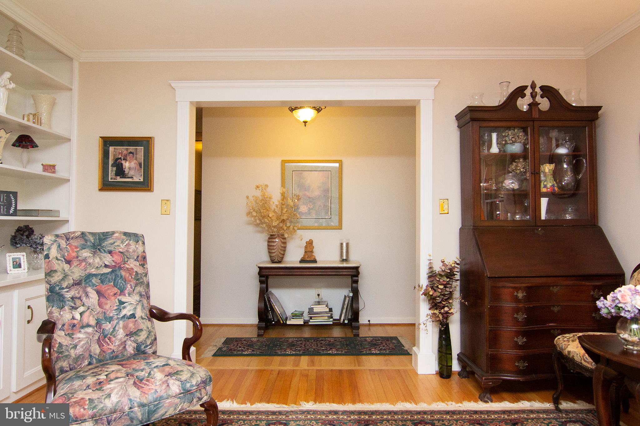 1700 Parkvue Road Fallston, MD 21047 - Photo 16 of 64 Built-in Bookshelves & Cabinet