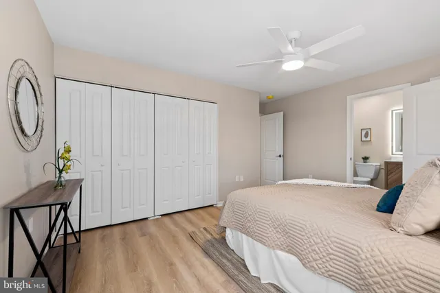 $258,500 | 1102 Castle Harbor Way, Unit 3D, Glen Burnie, MD 21060