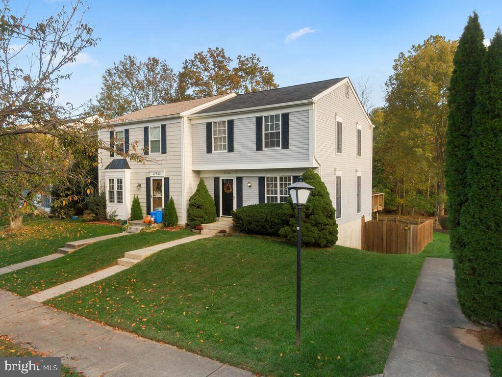 17501 Longview Lane Olney, MD 20832 - Photo 1 of 39 Welcome Home to Longview Lane