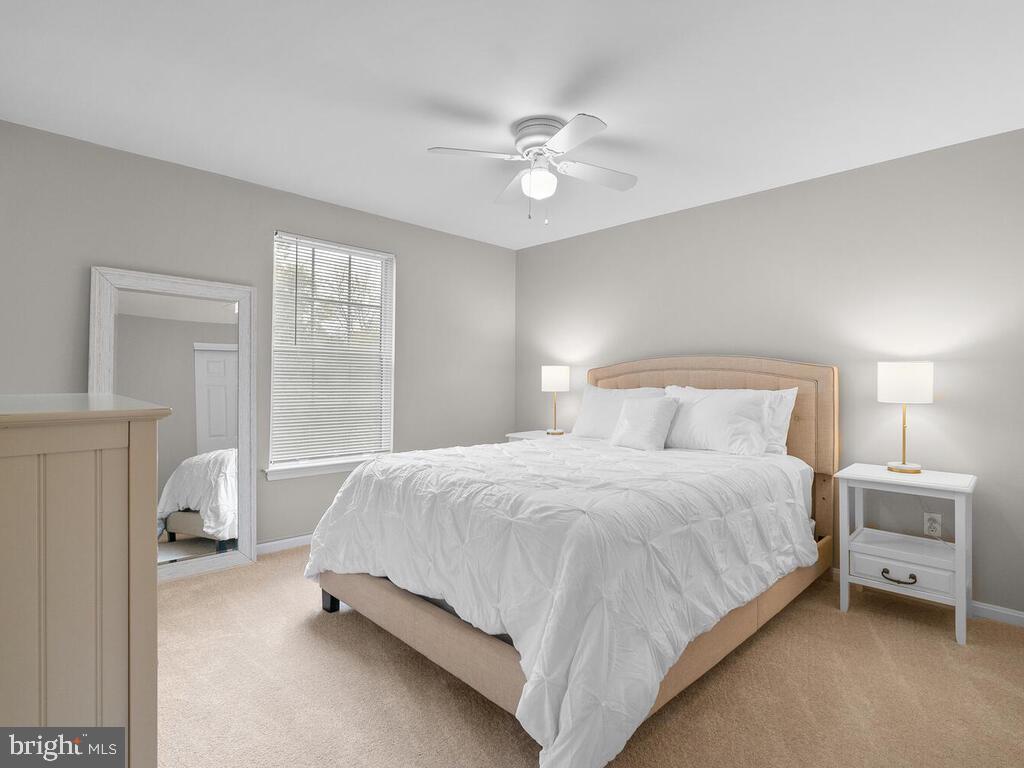 17501 Longview Lane Olney, MD 20832 - Photo 16 of 39 Serene Owner's Suite