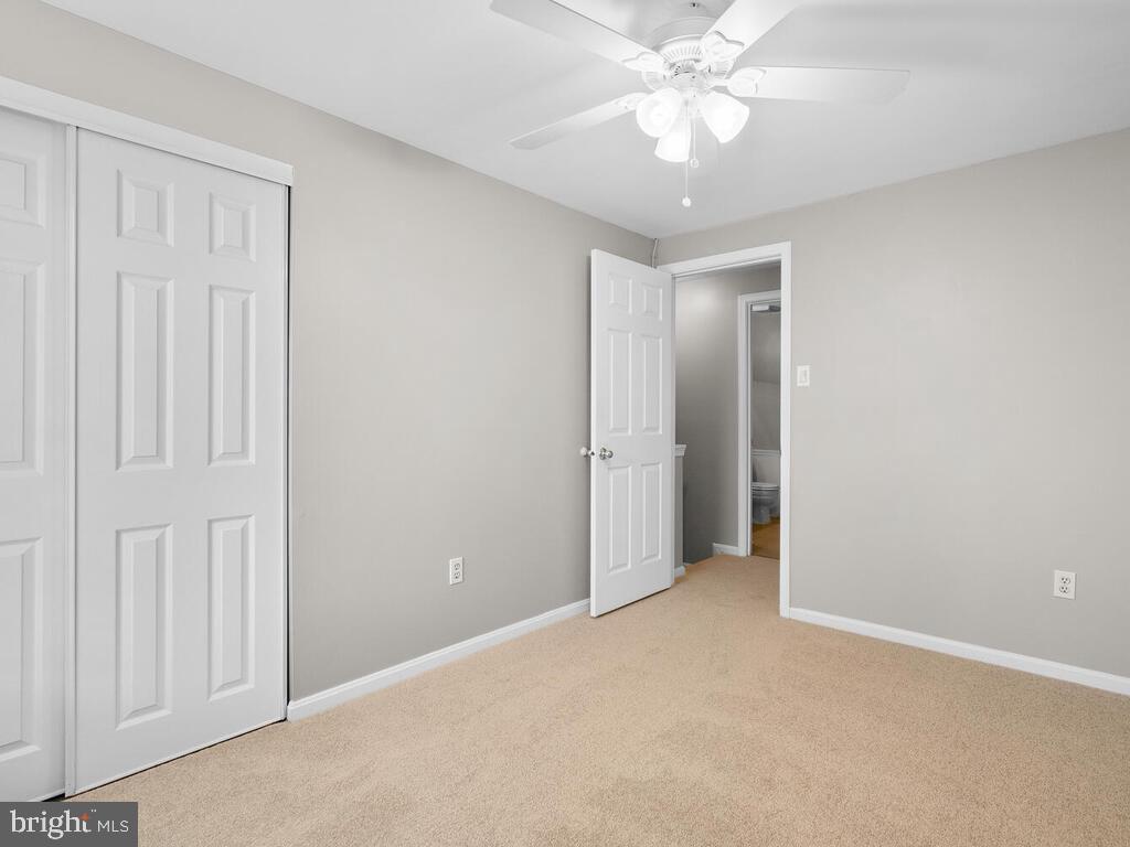 17501 Longview Lane Olney, MD 20832 - Photo 24 of 39 Bedroom 3