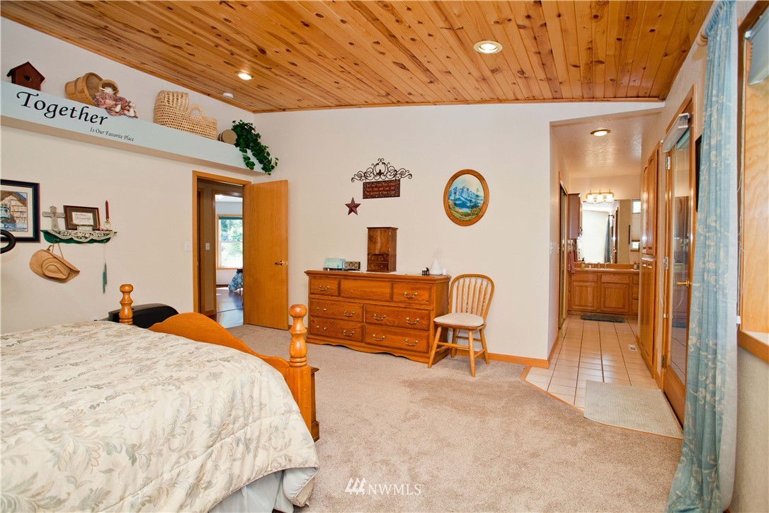 6408 Forest Ridge Drive Wenatchee, WA 98801 - Photo 11 of 25 Gallery Image 11