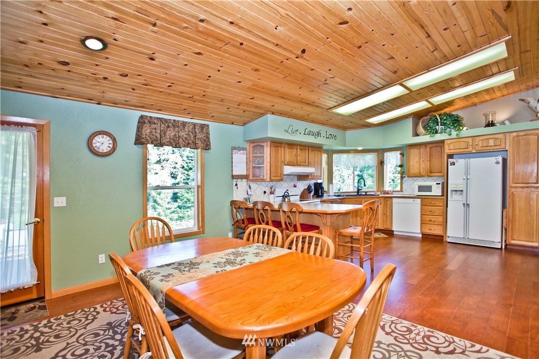 6408 Forest Ridge Drive Wenatchee, WA 98801 - Photo 5 of 25 Gallery Image 5