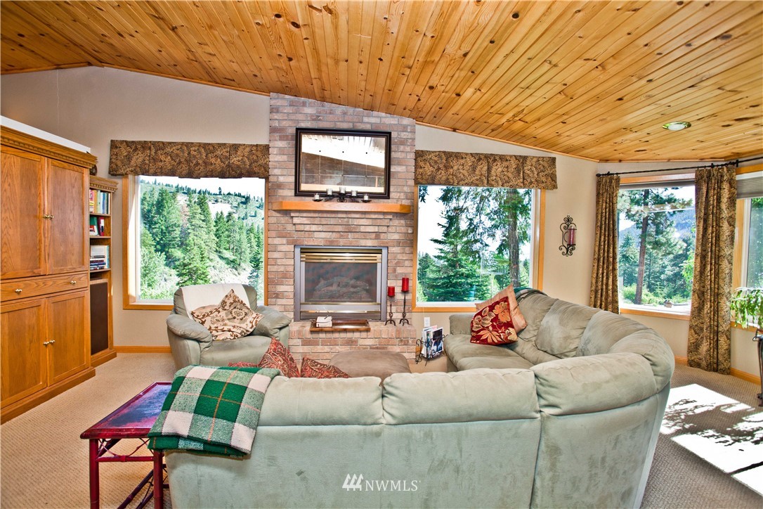 6408 Forest Ridge Drive Wenatchee, WA 98801 - Photo 7 of 25 Gallery Image 7