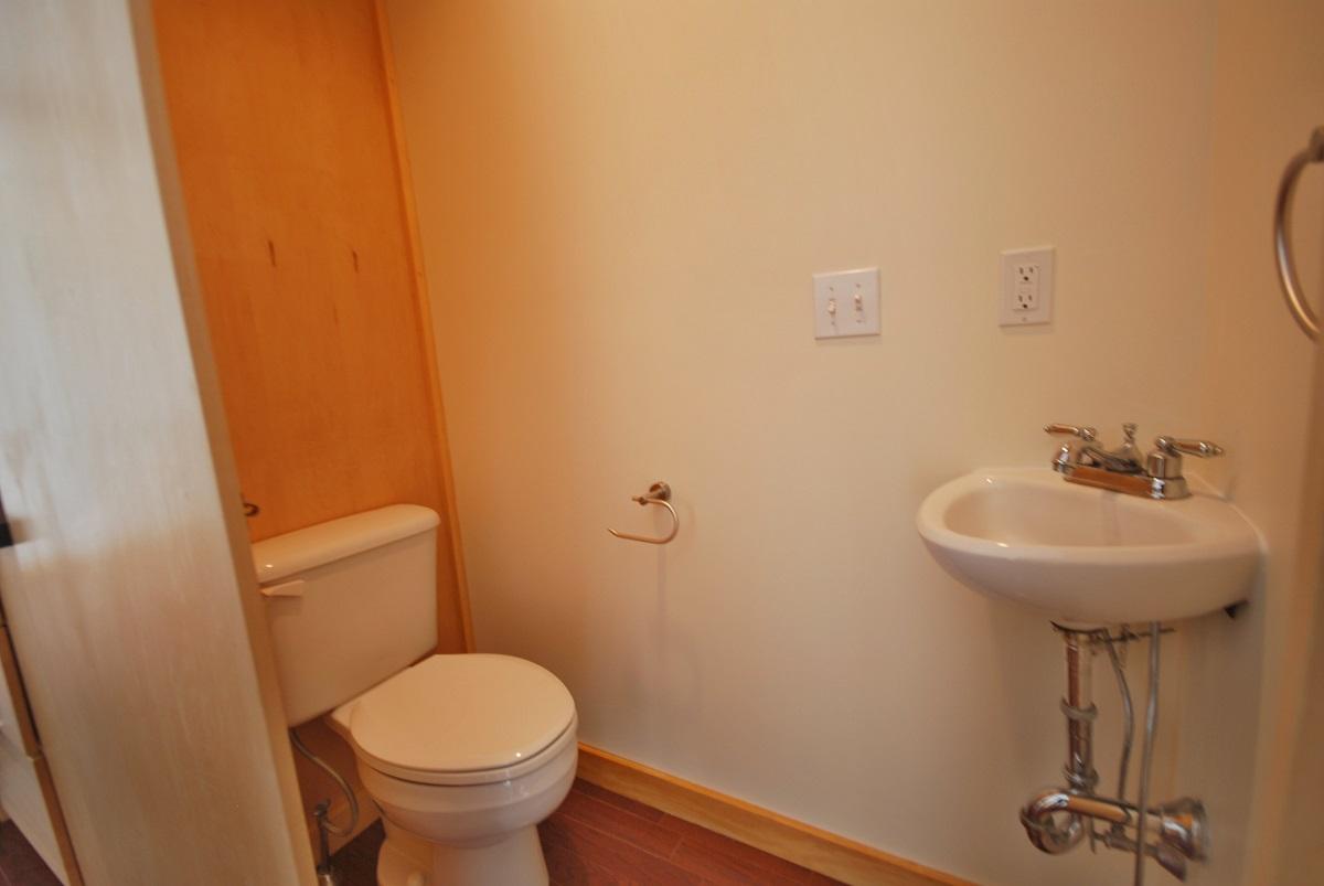 0 Hoyts Ridge Road, Unit 5 Bridgton, ME 04009 - Photo 21 of 22 Third bath off kitchen 1