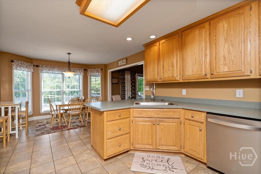 495 Hanley Road Hull, GA 30646 - Photo 15 of 48