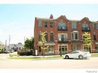 202 Walnut Boulevard, Unit 2 Rochester, MI 48307 - Photo 1 of 1 Front