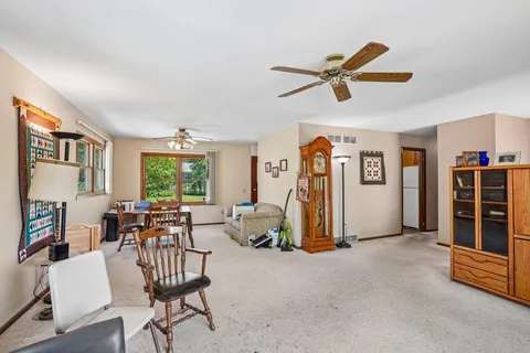 $399,900 | 6902 Donna Drive, Middleton, WI 53562
