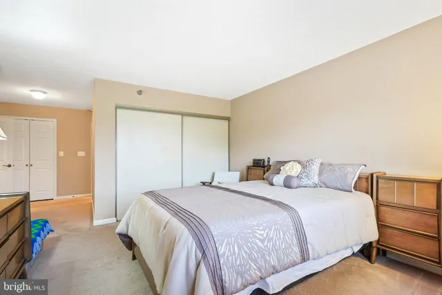 $365,000 | 14801 Pennfield Circle, Unit 302, Silver Spring, MD 20906