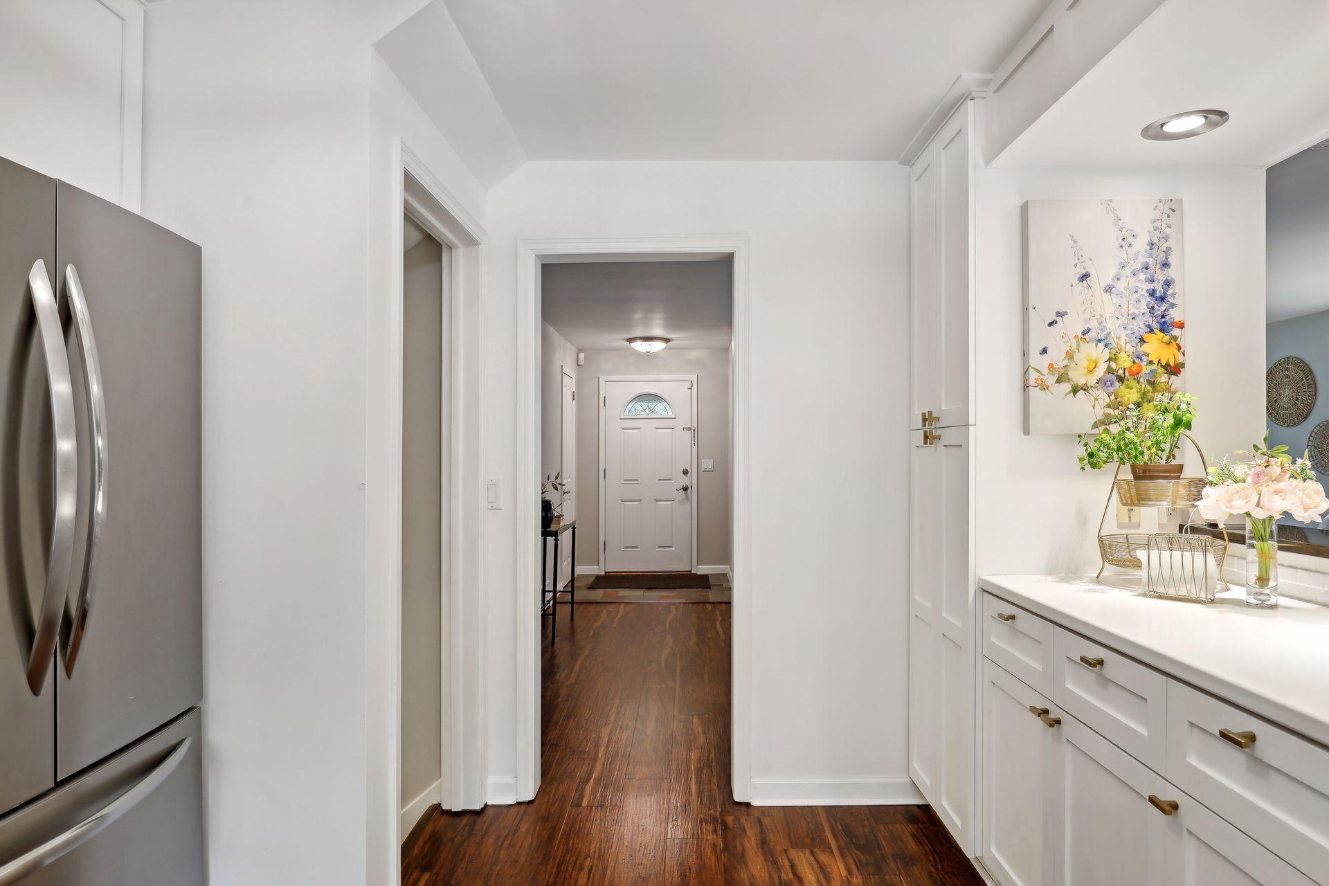 4200 Philbrook Lane Edina, MN 55424 - Photo 11 of 52