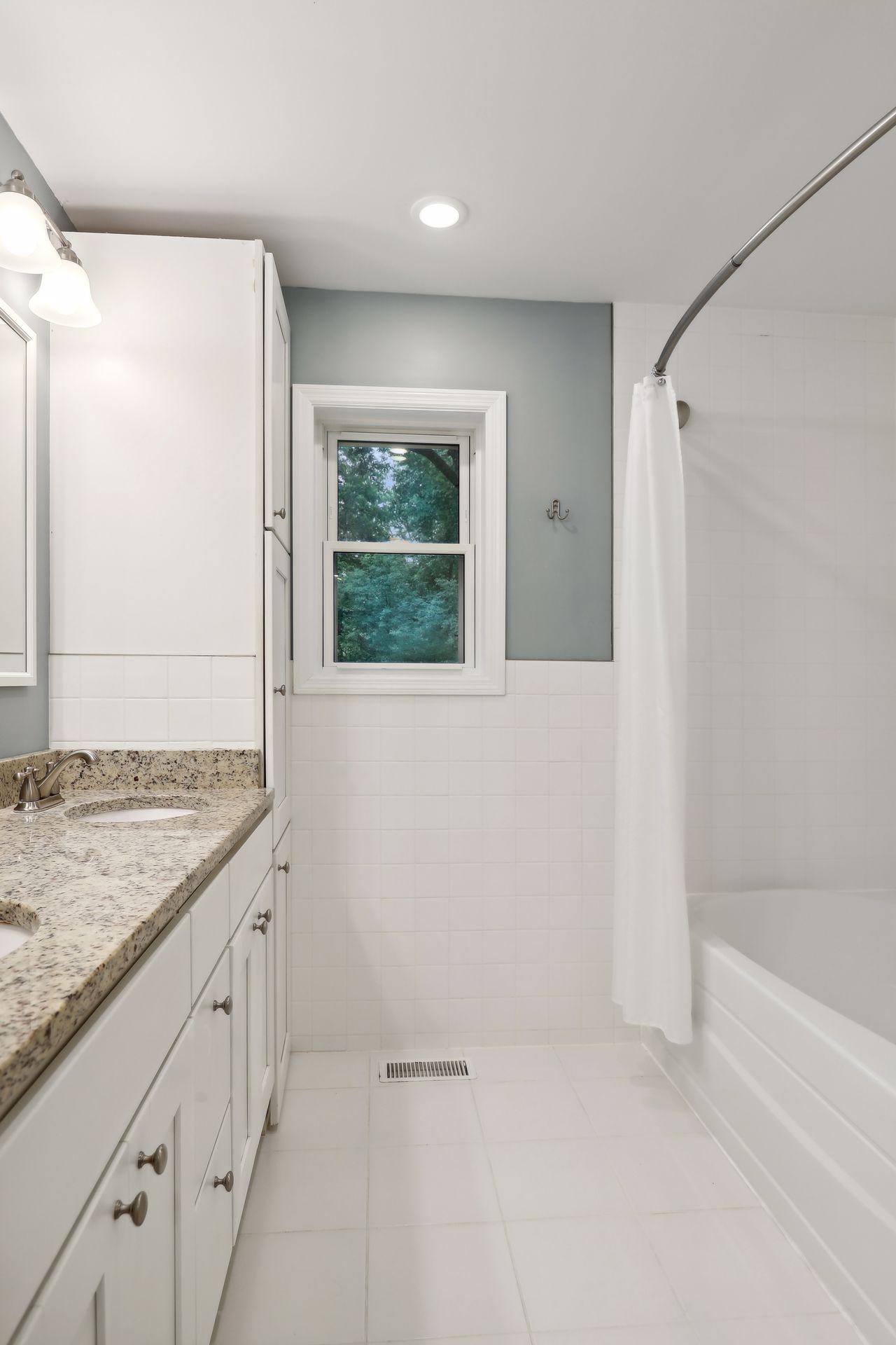 4200 Philbrook Lane Edina, MN 55424 - Photo 31 of 52