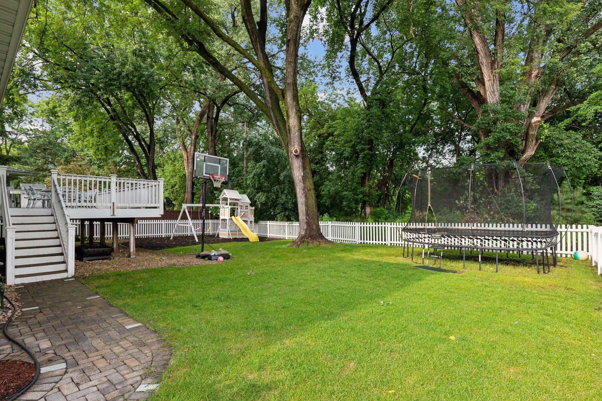 4200 Philbrook Lane Edina, MN 55424 - Photo 44 of 52