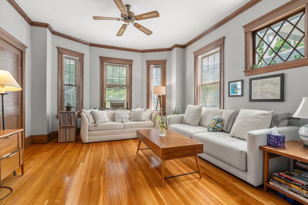 21 Milton Street Somerville, MA 02144 - Photo 3 of 31