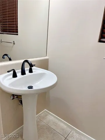 $1,999 | 7640 Sierra Paseo Lane, Las Vegas, NV 89128