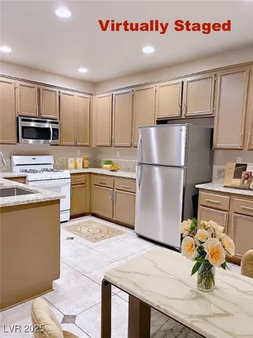 $1,999 | 7640 Sierra Paseo Lane, Las Vegas, NV 89128