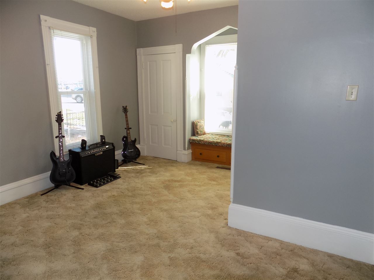 415 South 4th Street Clinton, IA 52732 - Photo 7 of 16 Gallery Image 7