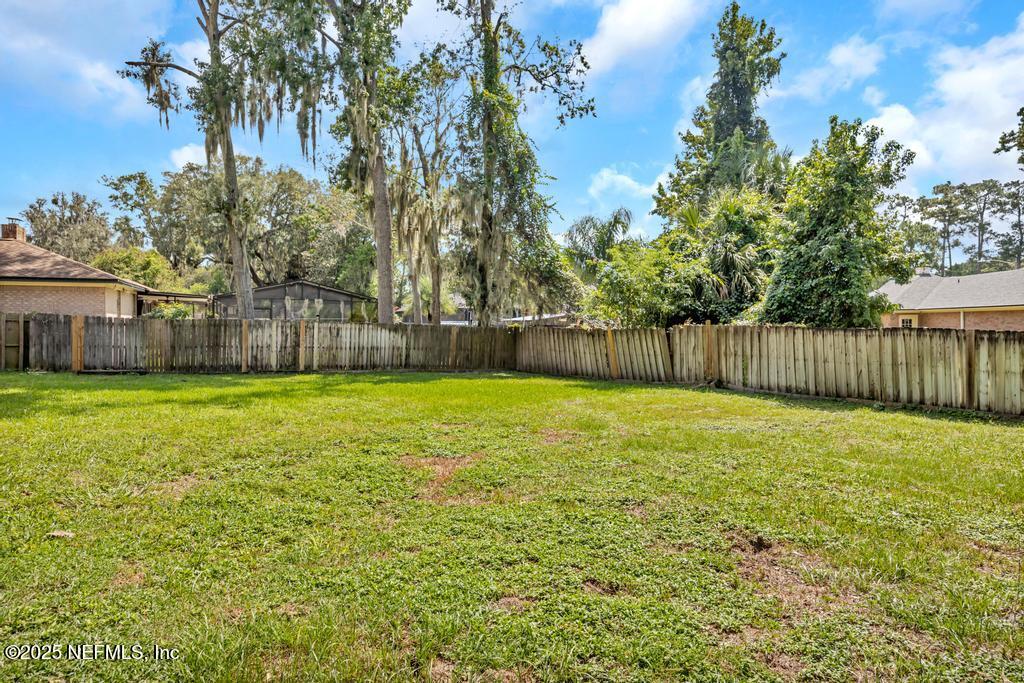 4448 Charter Point Boulevard Jacksonville, FL 32277 - Photo 47 of 47 a view of a back yard