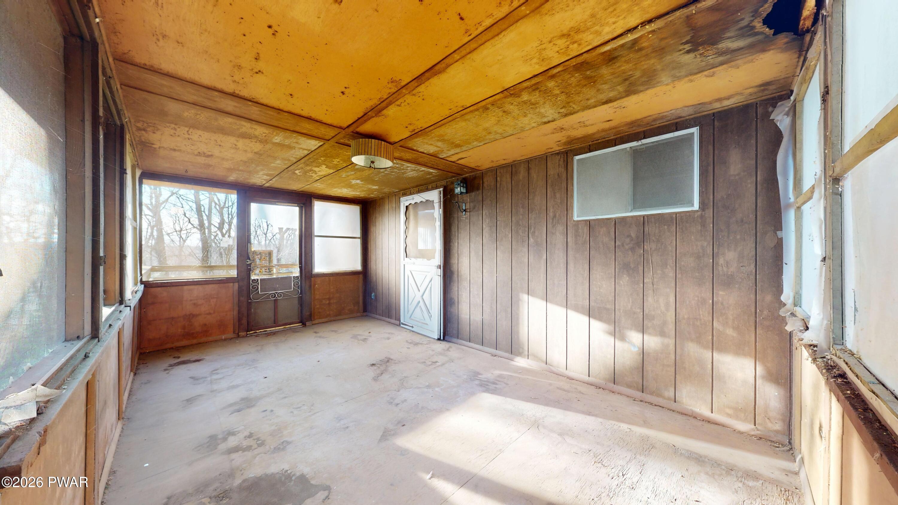 107 Redwood Road Milford, PA 18337 - Photo 24 of 31 107-Redwood-Rd-12272025_163305